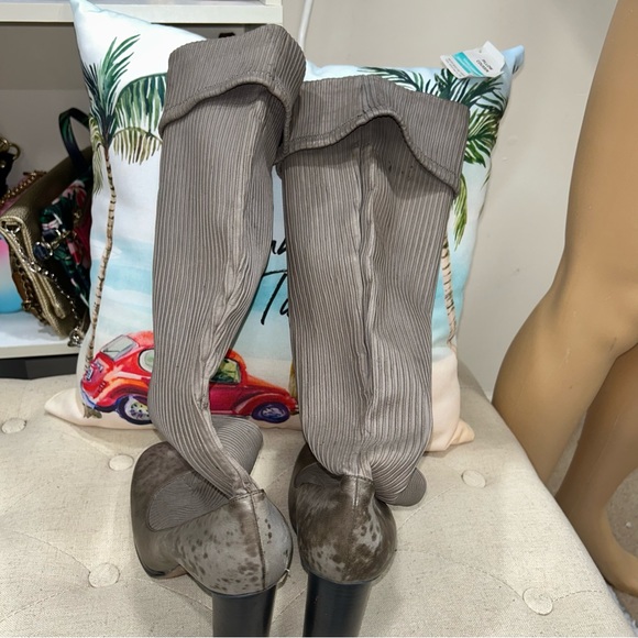 Dolce And Gabbana Vintage Grey Stretch Socks High Boot Heels Size 41 - Picture 7 of 12